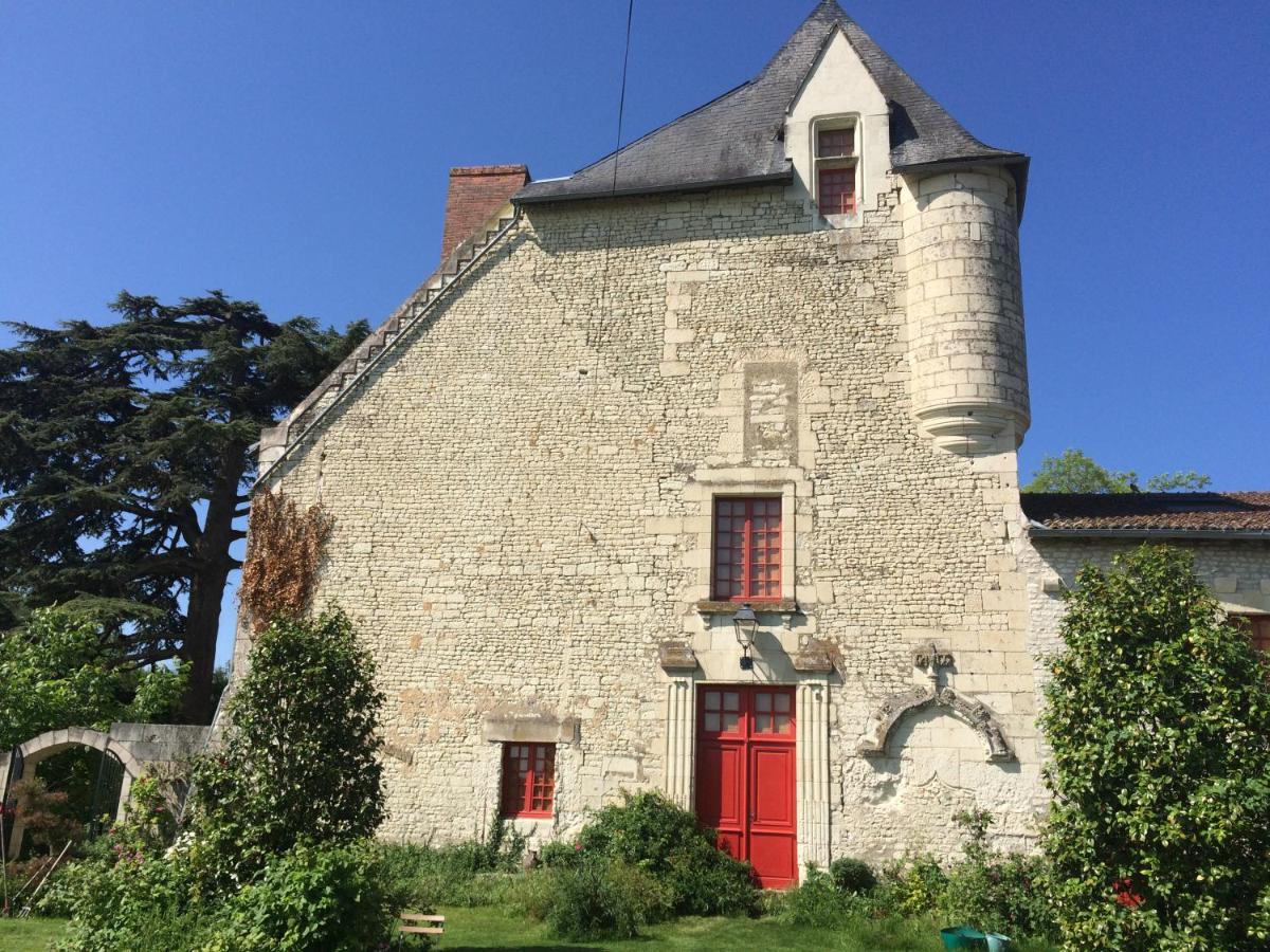 Gite Du Manoir Des Roches Saires Eksteriør bilde